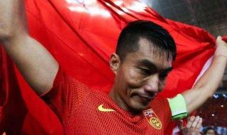 郑智是2015亚洲足球先生吗 第一个获得亚洲足球先生的中国人是不是范志毅